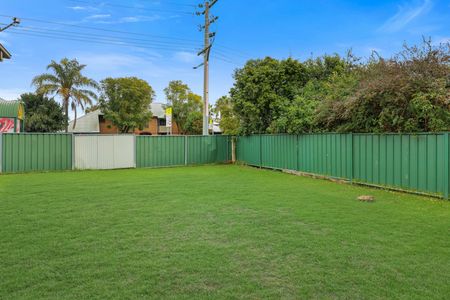 28 Susanne Street - Photo 5