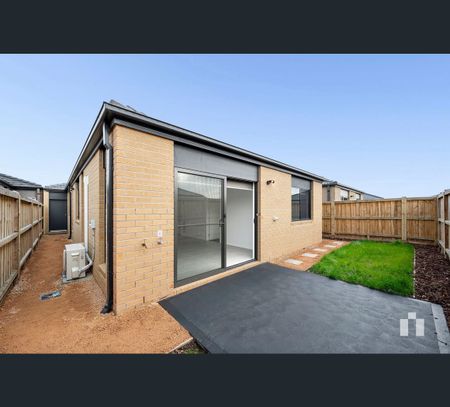 65 Sunflower Drive, Beveridge, Vic 3753 - Photo 4