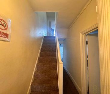 Whippingham Road, Brighton, BN2 - Photo 2