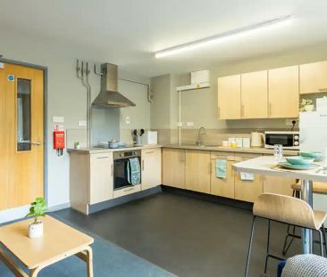 Classic 2 Bed Flat - Photo 6