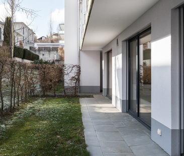 FAMILIENWOHNUNG IM GRÜNEN - Photo 1