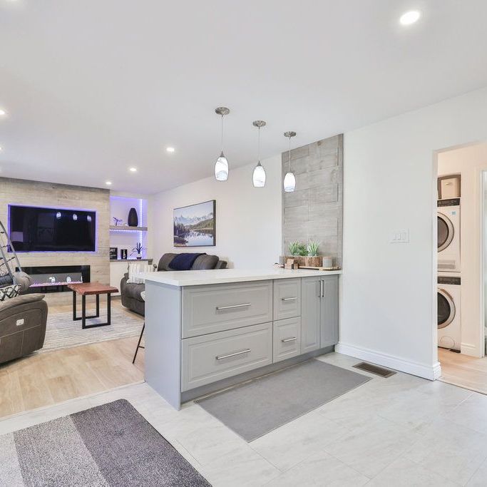 For Lease - 47 Castlefield Drive Unit# Upper, Hamilton, Ontario - Photo 1