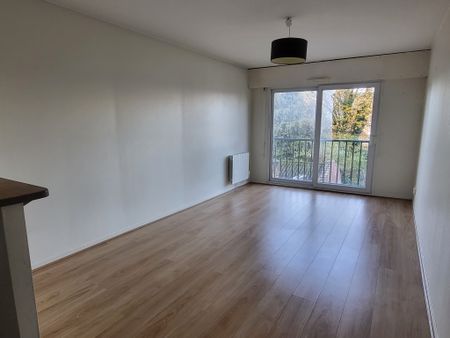 Location Studio 29m² avec Kitchenette et Parking - Hyper Centre - Photo 5