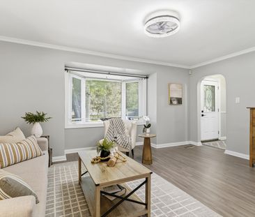 For Lease - 10 Roosevelt Avenue, Ajax, Ontario - Photo 6