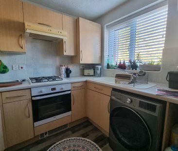 2 bedroom terraced house to rent - Photo 5