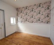 2 bed House - Mid Terrace for Rent - Photo 3