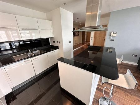 2 bedroom apartment to rent - Photo 3