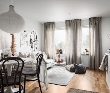 Vårbergsvägen 79 - Foto 1