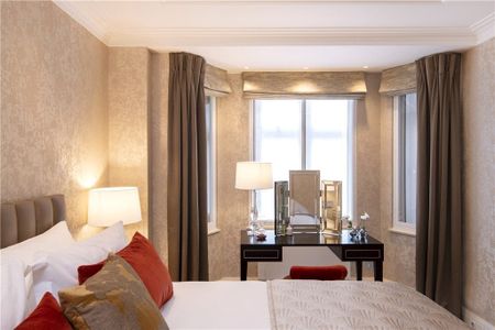 1 bedroom flat with 1 reception and 1 bathroom in Mayfair, W1K - Photo 3