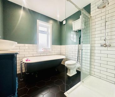 3 bedroom semi-detached house to rent - Photo 2