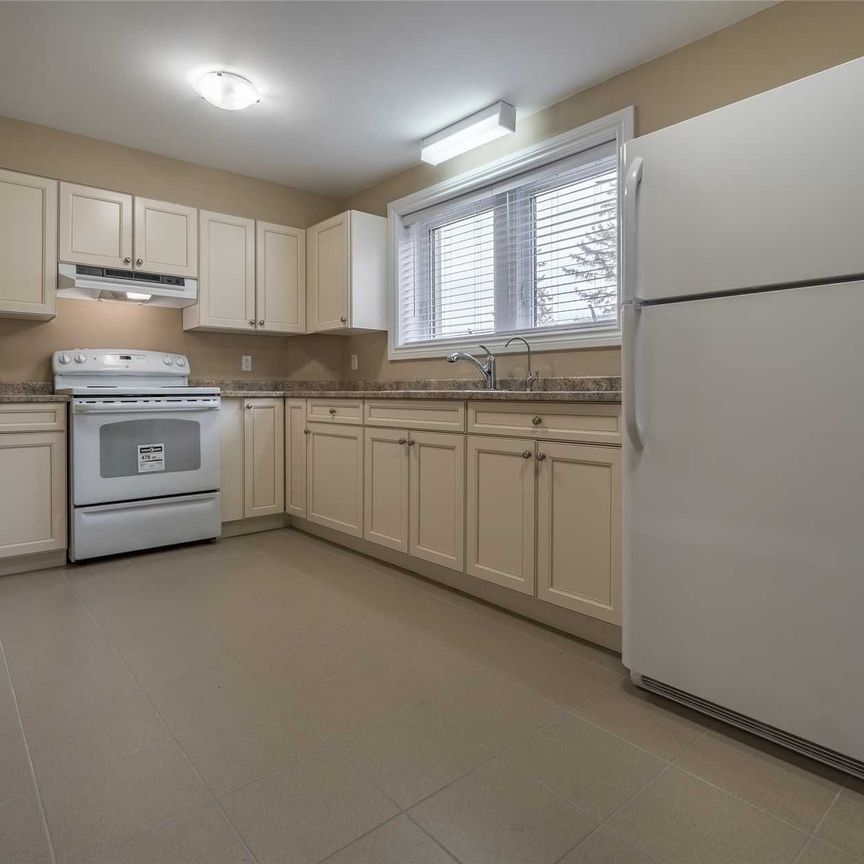 For Lease - 5425 Eighth Line Unit# 4, Milton, Ontario - Photo 1