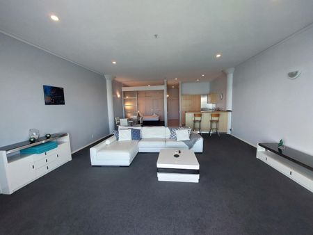 Furnished Princes Wharf with beautiful views - Photo 2