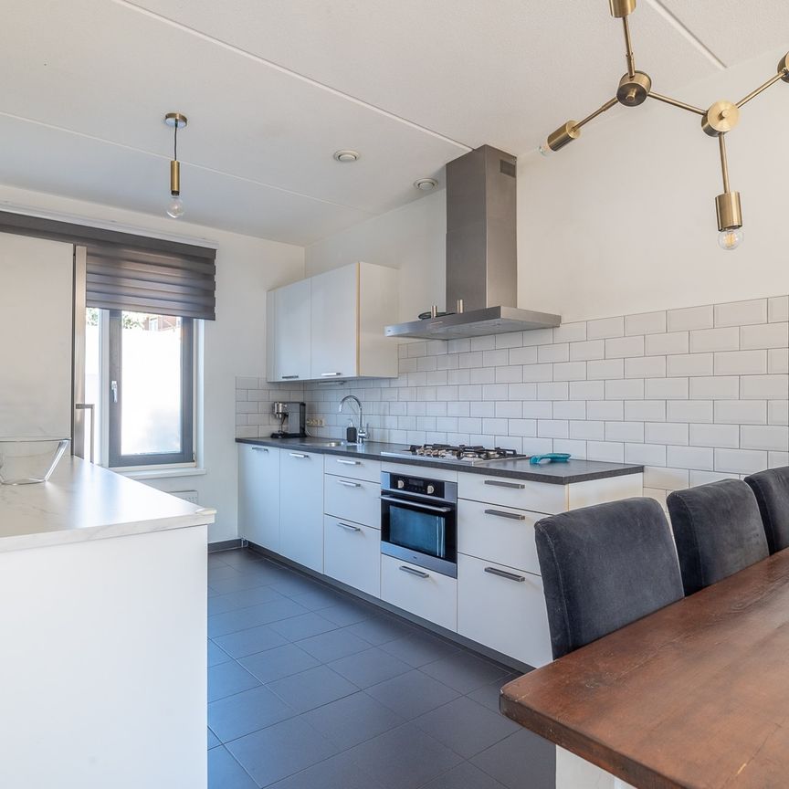 Bloemstraat 52, 1502 VS, Zaandam - Foto 1