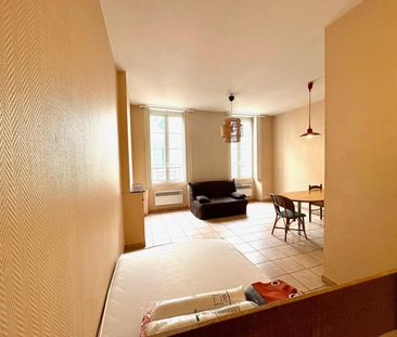 Location Appartement 1 pièce 30m² BORDEAUX 33000 - Photo 3