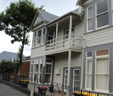 Rare Find! Spacious One-Bedroom Just Minutes from Town - Photo 5