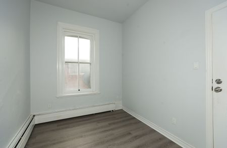 For Lease - 53 Mcclary Avenue Unit# Unit 4, London South, Ontario - Photo 2