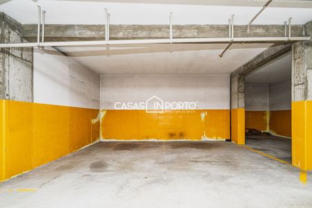 Apartamento T4 para arrendamento, com vista rio na Quinta de Miramar, na Foz - Photo 2