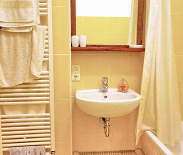 3-Zimmer mit Altbau-Charme nahe der Elbe in Ottensen - Photo 1