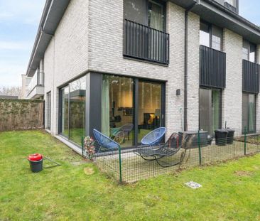 Appartement te huur in Sint-Kruis voor € 975 met 2 slaapkamers - Photo 3