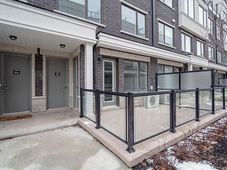 For Lease - 300 Alex Gardner Circle Unit# 61, Aurora, Ontario - Photo 4