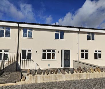 4 bedroom terraced house to rent - Photo 3