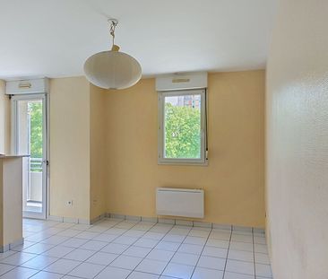 Appartement à louer - REIMS- PROX POMMERY-IUT - Photo 3