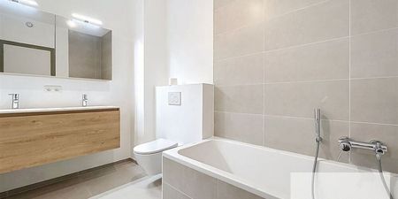 Appartement te huur in Braine-l'Alleud voor € 1.350 met 2 slaapkamers - Foto 2