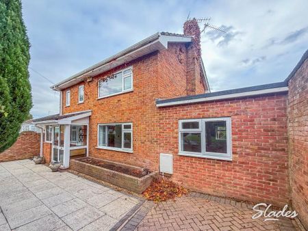 3 bedroom detached house to rent - Photo 3