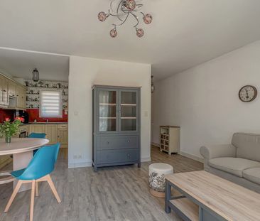 Maison T3 plein centre de Plescop en location meublée - Photo 1