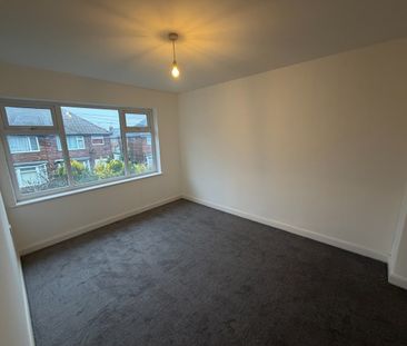 3 Bed Semi-Detached House, Bramble Avenue, CH41 - Photo 5