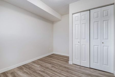 Classic Suite - 1 Bedroom - Photo 2