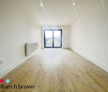 London Road, Romford - Photo 5