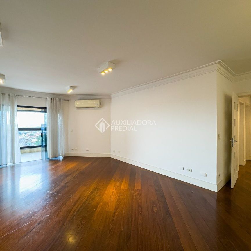 Apartamento com 4 quartos e 220m² para alugar em Jardim do Mar, São Bernardo do Campo. - Photo 1