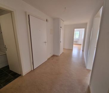 Rent a 4 rooms apartment in Breitenbach - Photo 1