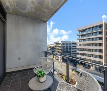 Luxe Apartment Living in Covetable Campbell - Photo 5