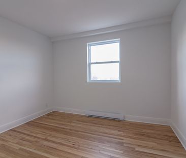 4870 Queen Mary Road, Montréal, QC - Photo 6