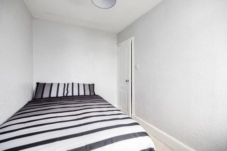Flat 2FL, 10 Northfield Place, AB25 1SJ, Aberdeen - Photo 2