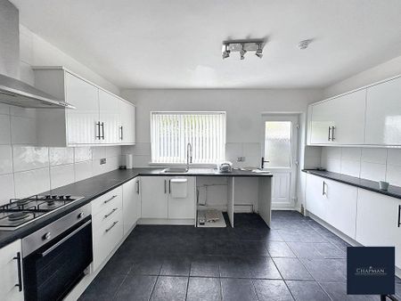 3 bedroom terraced house to rent - Photo 5