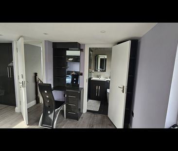 4 Bed Semi-Detached House, Dudley Gardens, HA2 - Photo 1