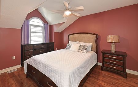 For Lease - 154 Pressed Brick Drive, Brampton, Ontario - Photo 2