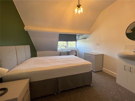 The Crescent, Bangor, LL57 - Photo 4