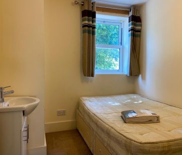 7 bedroom house to rent - Photo 4