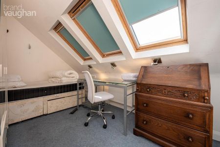 6 bedroom semi-detached house to rent - Photo 5