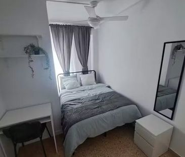 Carrer de lEscultor Piquer, Valencia, Valencian Community 46019 - Photo 4