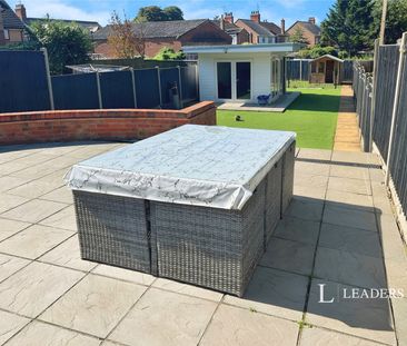 1 bedroom property to rent Lincoln Road, Peterborough, PE1 - Photo 6