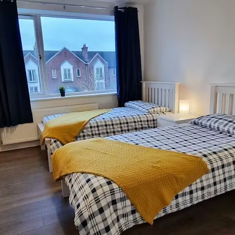 Phibsborough Road, Dublin - Photo 1