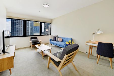 Bright 2-bedroom apartment near Melbourne Central Station - Photo 3