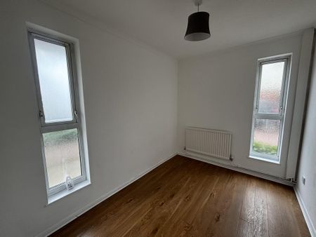 3 bedroom property to rent - Photo 5
