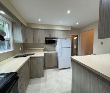 For Lease - 70 Marbury Crescent, Toronto, Ontario - Photo 6