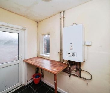 Edenhurst Avenue - Photo 3